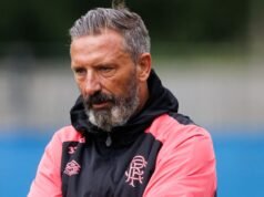Derek McInnes: Chefe do Rangers foi suspenso por quatro partidas do árbitro por criticar os árbitros enquanto comandava o Hearts | Notícias de futebol