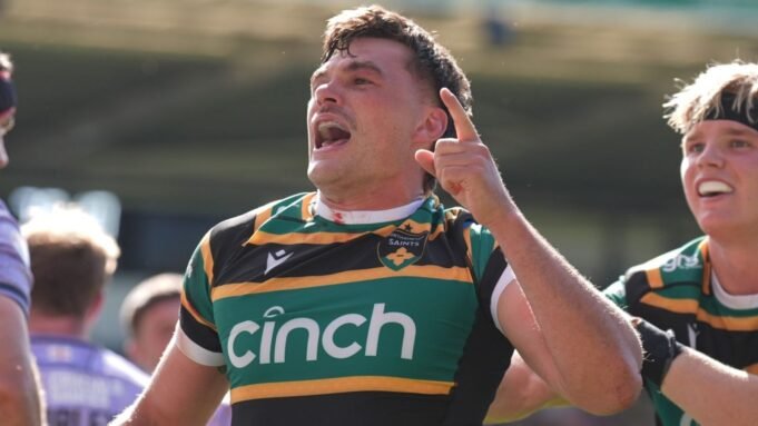 George Furbank: O lateral inglês disputou a partida de abertura do Campeonato Nacional contra a África do Sul por causa de apendicite | Notícias da união de rugby