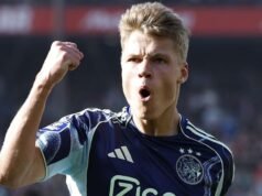 Sean Steur: Newcastle contrata meio-campista do Ajax por £ 23 milhões em contrato de cinco anos após a saída de Sandro Tonali | Notícias de futebol