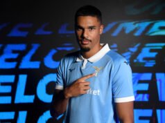 Doekhi ‘muito feliz’ por ingressar na Lazio, identifica Varane como seu ídolo