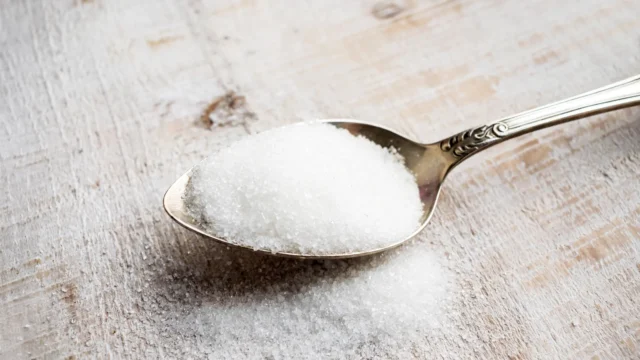 sugar-artificial-sweetener-metal-spoon.webp.webp