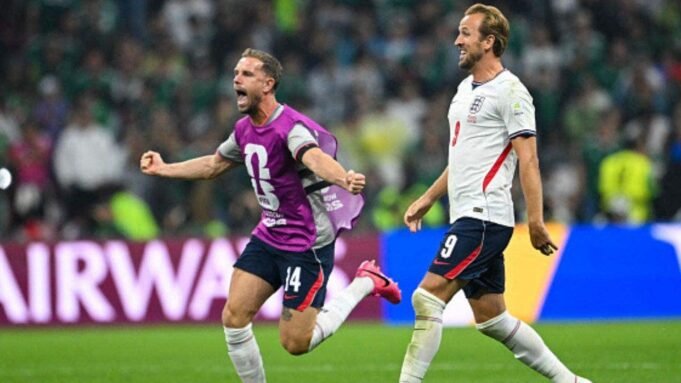 Jordan Henderson, jogador de futebol nacional da Inglaterra, foi oficialmente desclassificado Após uma queda bizarra que resultou em ossos quebrados Decidiu se submeter a uma cirurgia