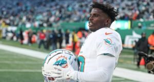 Lesão de Tyreek Hill: Ex-Dolphins WR dá atualização sobre joelho, retorno da NFL