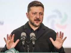 Zelensky insta os Estados Unidos e a Europa a prestarem mais assistência à Ucrânia