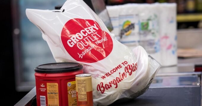 Grocery Outlet reinicia expansão com nova filial na Califórnia Grocery Outlet reinicia expansão com nova filial na Califórnia