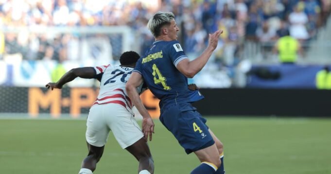Copa do Mundo: América não pode recorrer da suspensão do cartão vermelho de Folarin Balogun