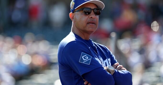 Uma retrospectiva dos nove gerentes do LA Dodgers antes de Dave Roberts Uma retrospectiva dos nove gerentes do LA Dodgers antes de Dave Roberts