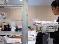Enfrentando reveses e resistência, Trump enfatizou os seus esforços para mudar as eleições em múltiplas frentes