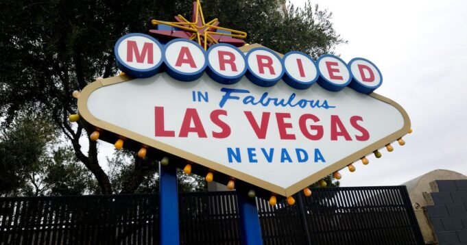 Ela foi casada com vários homens em Las Vegas, alguns ao mesmo tempo, disse a polícia. É por amor ou por dinheiro de jogo?