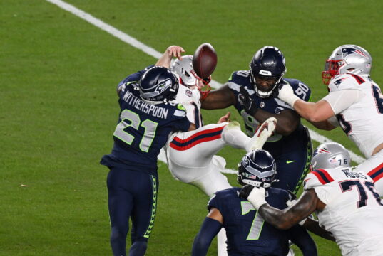 Seahawks e Patriots se apresentam ao campo de treinamento na sexta-feira