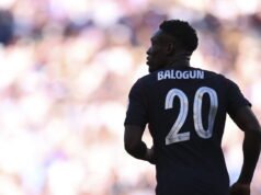 Flo Balogun: ‘Barulho lá fora’ deu ‘um pouco de nervosismo’ aos companheiros contra a Bélgica