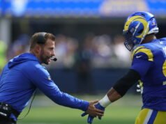 Sean McVay: Aaron Donald está pensando sobre isso e passará por seu processo