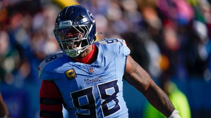 Robert Saleh: rotação da linha D projetada para manter Jeffery Simmons atualizado
