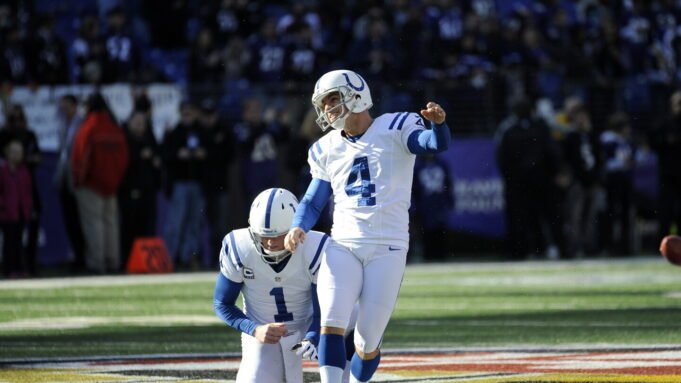 Colts introduzirá Adam Vinatieri no Ring of Honor Colts introduzirá Adam Vinatieri no Ring of Honor