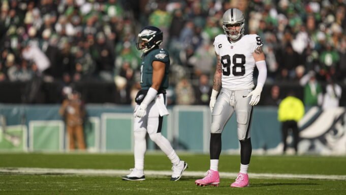 Maxx Crosby odeia as políticas uniformes da NFL: ‘Devíamos nos divertir mais, Roger’ Maxx Crosby odeia as políticas uniformes da NFL: ‘Devíamos nos divertir mais, Roger’