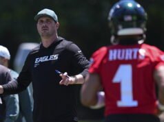 Nick Sirianni: New Eagles OC Sean Mannion tem uma “obsessão em melhorar”