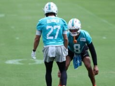 Dolphins realizarão oito treinos abertos em campos de treinamento