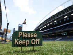 A NFLPA deve concentrar a pressão do gramado em um time de cada vez, começando pelos Seahawks