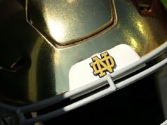 Notre Dame usará camisetas inspiradas nos Packers no jogo da semana 1 no Lambeau Field