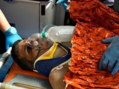 Um sobrevivente do terremoto venezuelano foi resgatado com vida após 8 dias sob os escombros