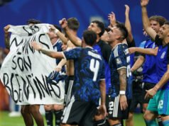 Nos bastidores da bandeira das “Malvinas Argentinas” aos jogadores do Scaloneta e às exigências de Tagliafico: “Mais que dizer, fazer”