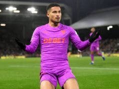 Aston Villa acertou termos pessoais com o jogador de 28 anos em meio ao acordo com João Gomes