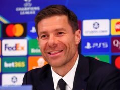 Chelsea negocia com Arsenal com oferta de £ 117 milhões e acordo médico