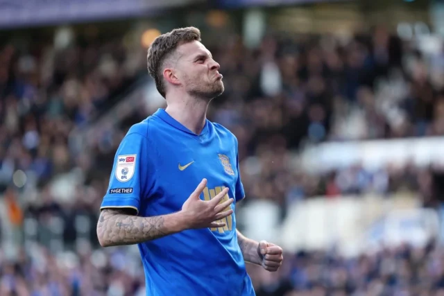 O ex-atacante do Werder Marvin Ducksch abriu para a saída do Birmingham e o retorno da Alemanha O ex-atacante do Werder Marvin Ducksch abriu para a saída do Birmingham e o retorno da Alemanha