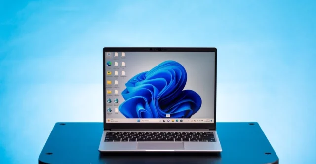 Framework diz que está abordando uma atualização de BIOS que bloqueou alguns de seus laptops mais antigos Framework diz que está abordando uma atualização de BIOS que bloqueou alguns de seus laptops mais antigos