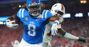 Os Browns dispensaram oficialmente De’Quan Wright, que planeja jogar futebol americano universitário Browns officially waive Dae'Quan Wright, who plans to play college football