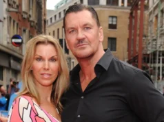 Craig Fairbrass evitou EastEnders por retornar “várias vezes” para o filme ‘Essex Boys’ Craig Fairbrass shunned EastEnders return "many times" for 'Essex Boys' movies