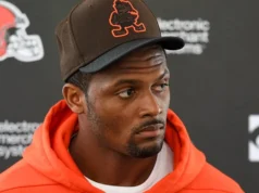 Deshaun Watson diz que ‘as emoções tomaram conta de mim’ depois de criticar os fãs do Cleveland Browns por vaiarem Deshaun Watson addresses the media