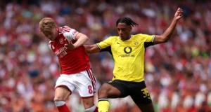 Uma pré-temporada forte viu Mane ultrapassar Reggiani na hierarquia do Dortmund Strong pre-season sees Mane leapfrog Reggiani in Dortmund pecking order