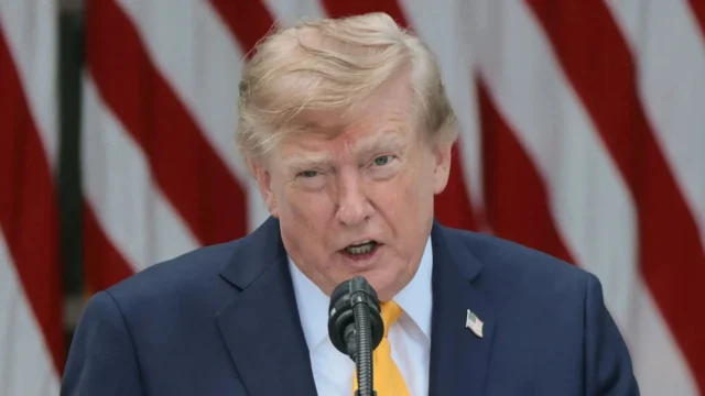 Trump dá início à “Operação Expulsão” no Irão enquanto tenta destruir o regime Trump dá início à “Operação Expulsão” no Irão enquanto tenta destruir o regime