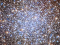 Estrelas antigas brilham em um lustre celestial | Foto do dia do espaço de 21 de agosto de 2026 Ancient stars dazzle in a celestial chandelier | Space photo of the day for Aug. 21, 2026