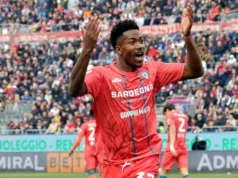 O jogador de futebol da Série A francesa Yael Trepy está na UTI após quase se afogar French Serie A footballer Yael Trepy in intensive care after near-drowning