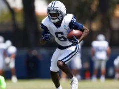 Cowboys WR e Patriots TE agitam o campo de treinamento e a pré-temporada como novatos não draftados da NFL team logo