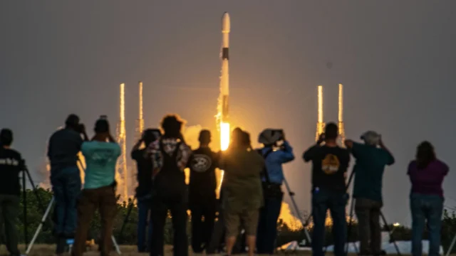Adeus, Falcon 9: a SpaceX planeja aposentar o poderoso veículo de lançamento assim que a Starship estiver operacional Adeus, Falcon 9: a SpaceX planeja aposentar o poderoso veículo de lançamento assim que a Starship estiver operacional
