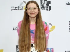 A estrela de ‘Harry Potter’, Jessie Cave, sentiu ‘foi constrangedor’ recorrer ao OnlyFans em meio a dificuldades financeiras 'Harry Potter' star Jessie Cave felt 'it was embarrassing' turning to OnlyFans amid money struggles