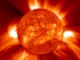 Como uma enorme frota de 17 naves espaciais descobriu algo surpreendente sobre as explosões solares A diagram showing different views of the solar eruption, seen by various spacecraft.