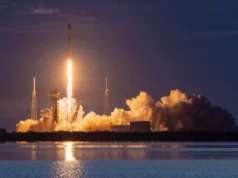 A SpaceX estabelecerá um recorde de reutilização de foguetes durante seu 100º lançamento do Falcon 9 do ano, no início de 25 de agosto: assista ao vivo SpaceX will set rocket-reuse record on 100th Falcon 9 launch of the year early Aug. 25: Watch it live