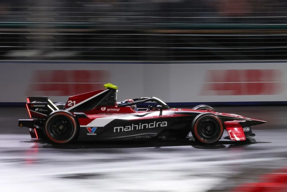 Nick de Vries, Mahindra Racing