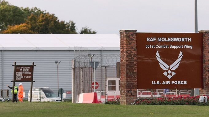 A violação na RAF Molesworth levou a prisões ao abrigo da Lei de Segurança Nacional A violação na RAF Molesworth levou a prisões ao abrigo da Lei de Segurança Nacional