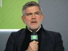 Ex-funcionário da CIA diz que história de engano da Rússia obscurece investigação sobre peste