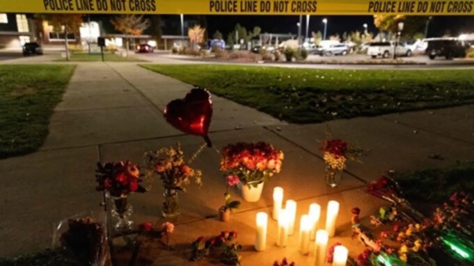 Um tiroteio em uma escola dos EUA em Oregon deixou quatro mortos e dois gravemente feridos Um tiroteio em uma escola dos EUA em Oregon deixou quatro mortos e dois gravemente feridos